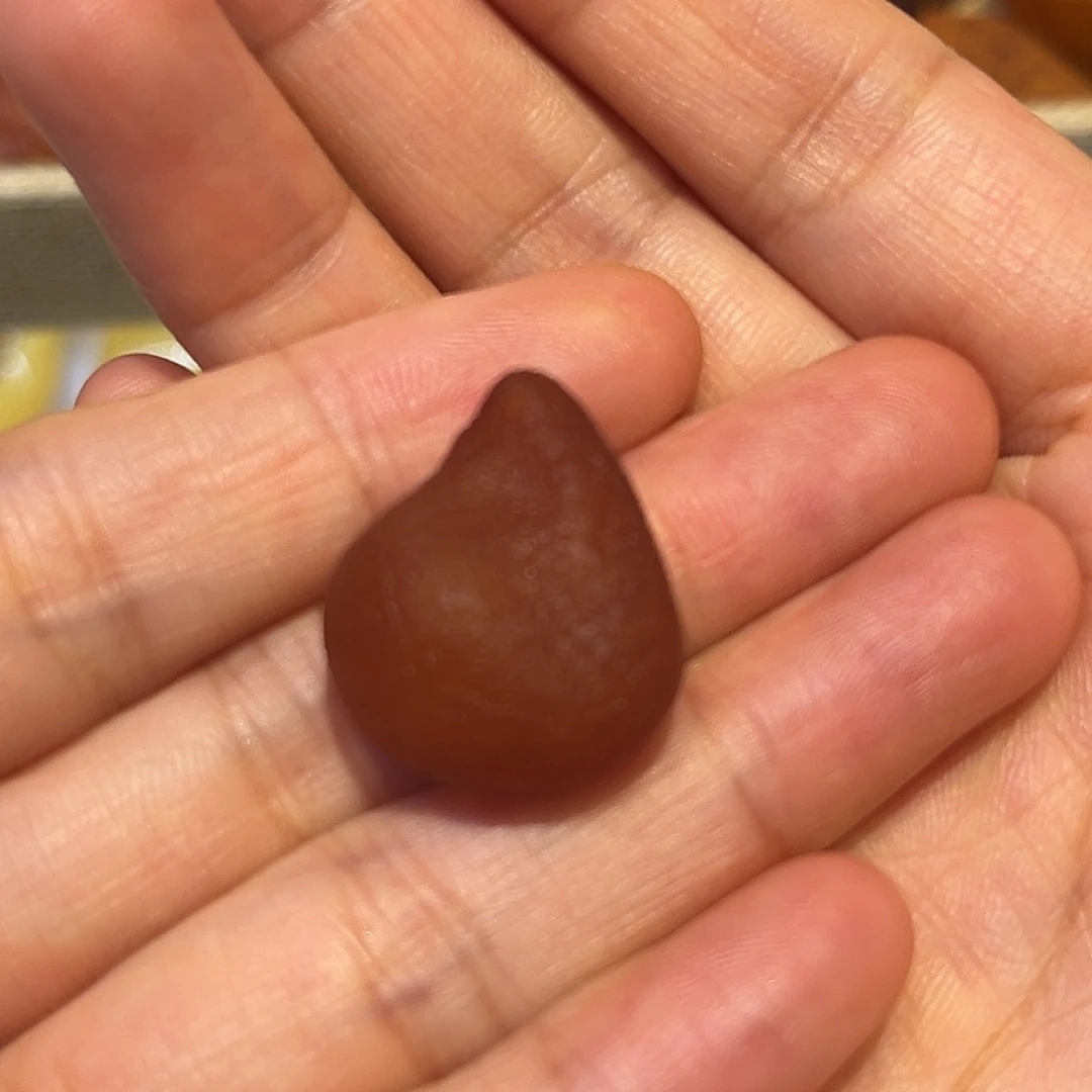 未镶嵌颈饰琥珀吊坠