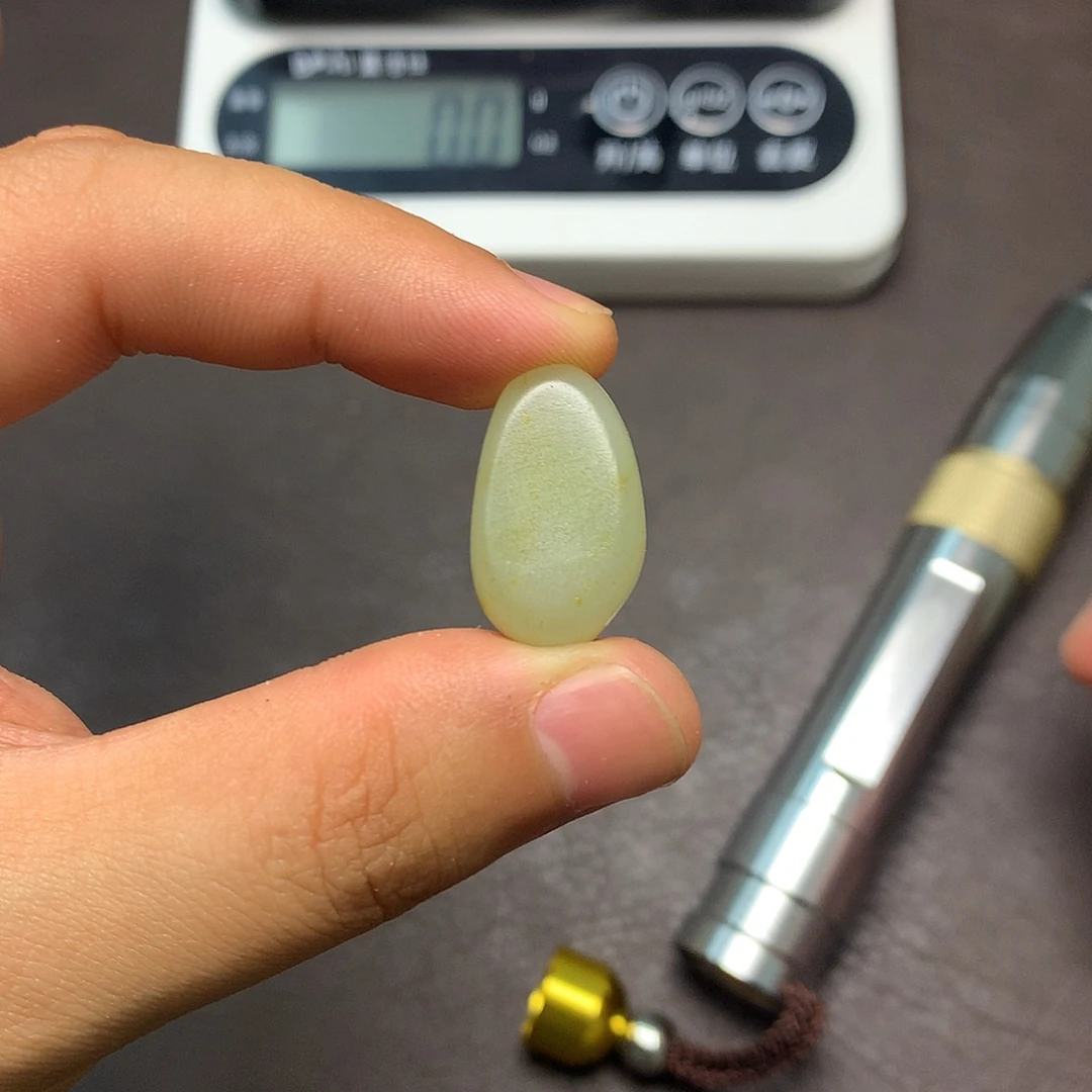 和田玉（糖玉）未镶嵌挂件