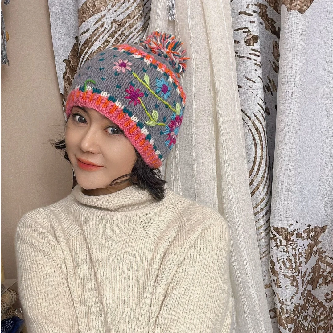 尼泊尔手工钩织羊毛帽