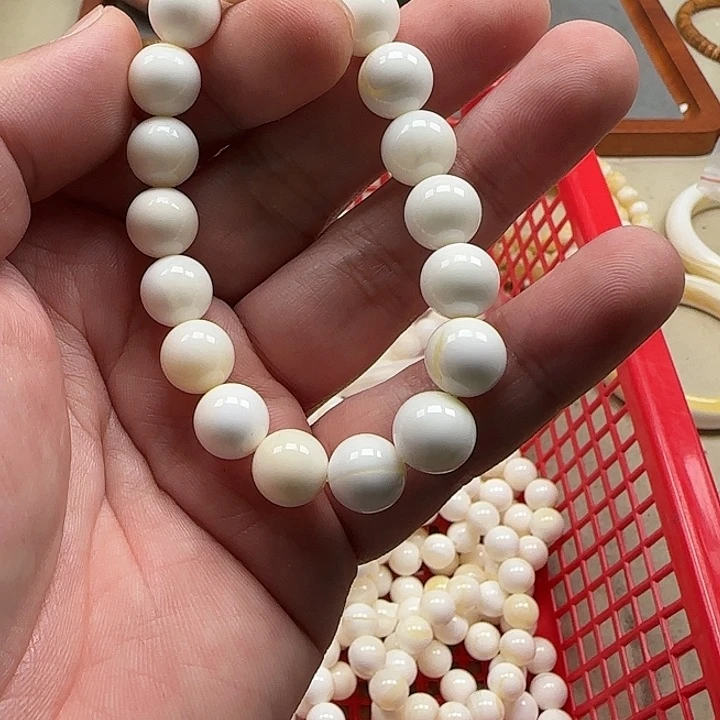白玉菩提吊坠白色6140