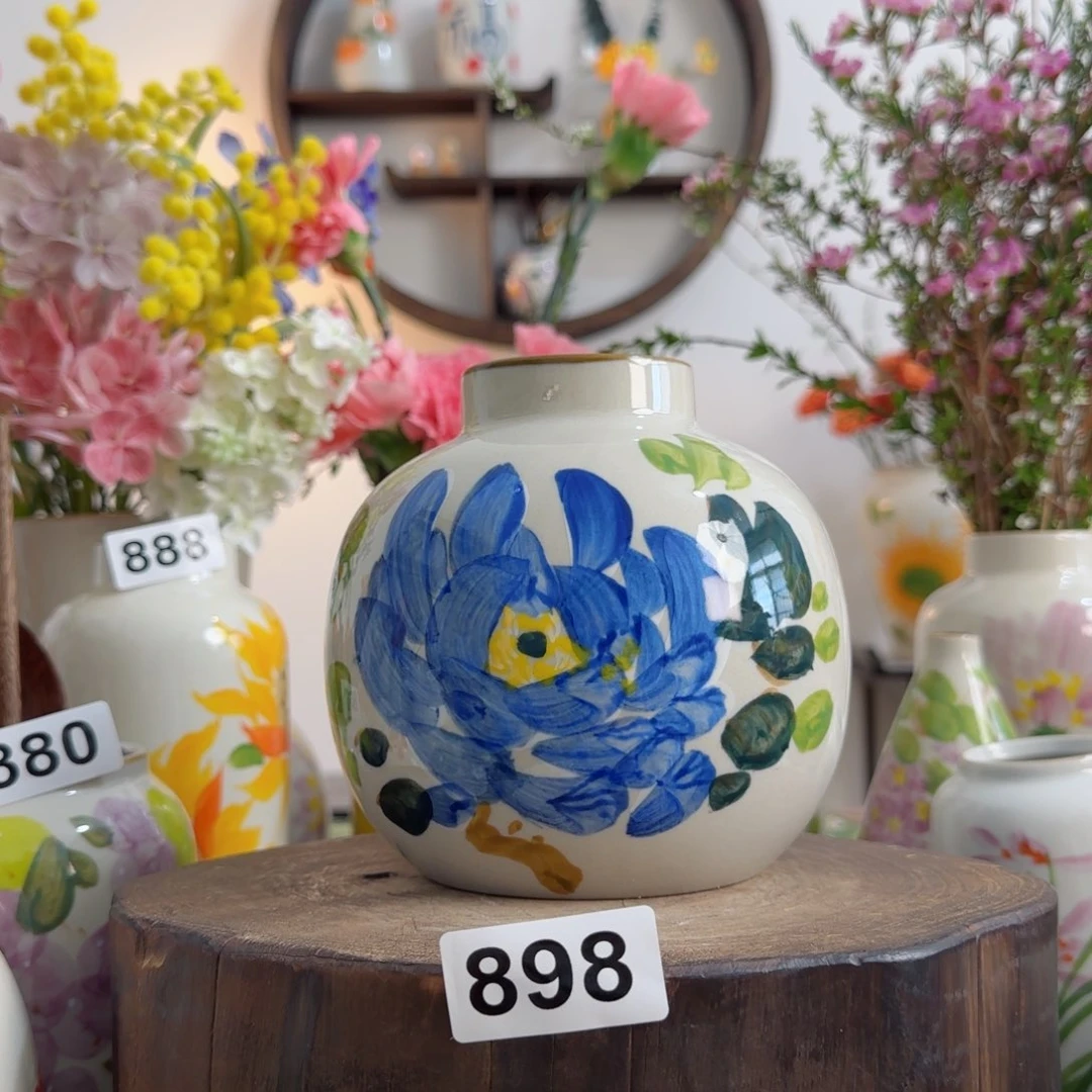 摆件景德镇陶瓷纯手绘小花瓶摆件