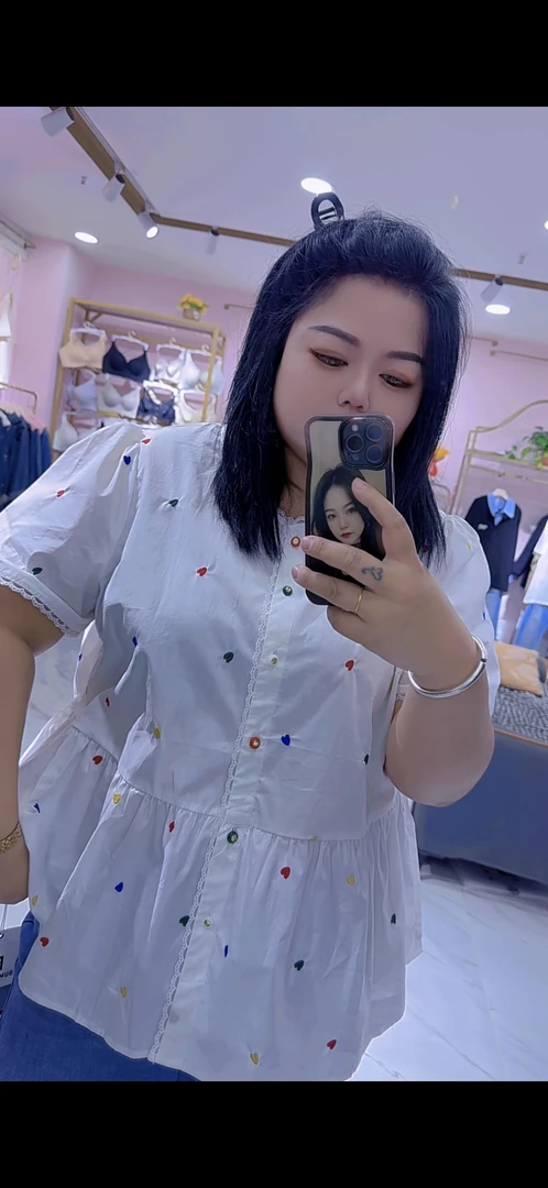 甜美小清新短袖衬衫蕾丝拼接设计感复古泡泡袖上衣衬衣