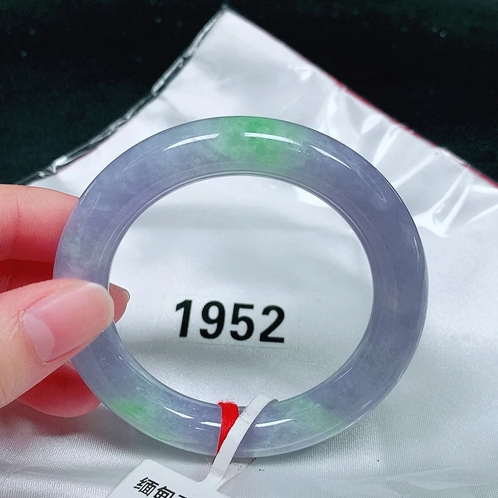 翡翠未镶嵌手镯（圆镯）