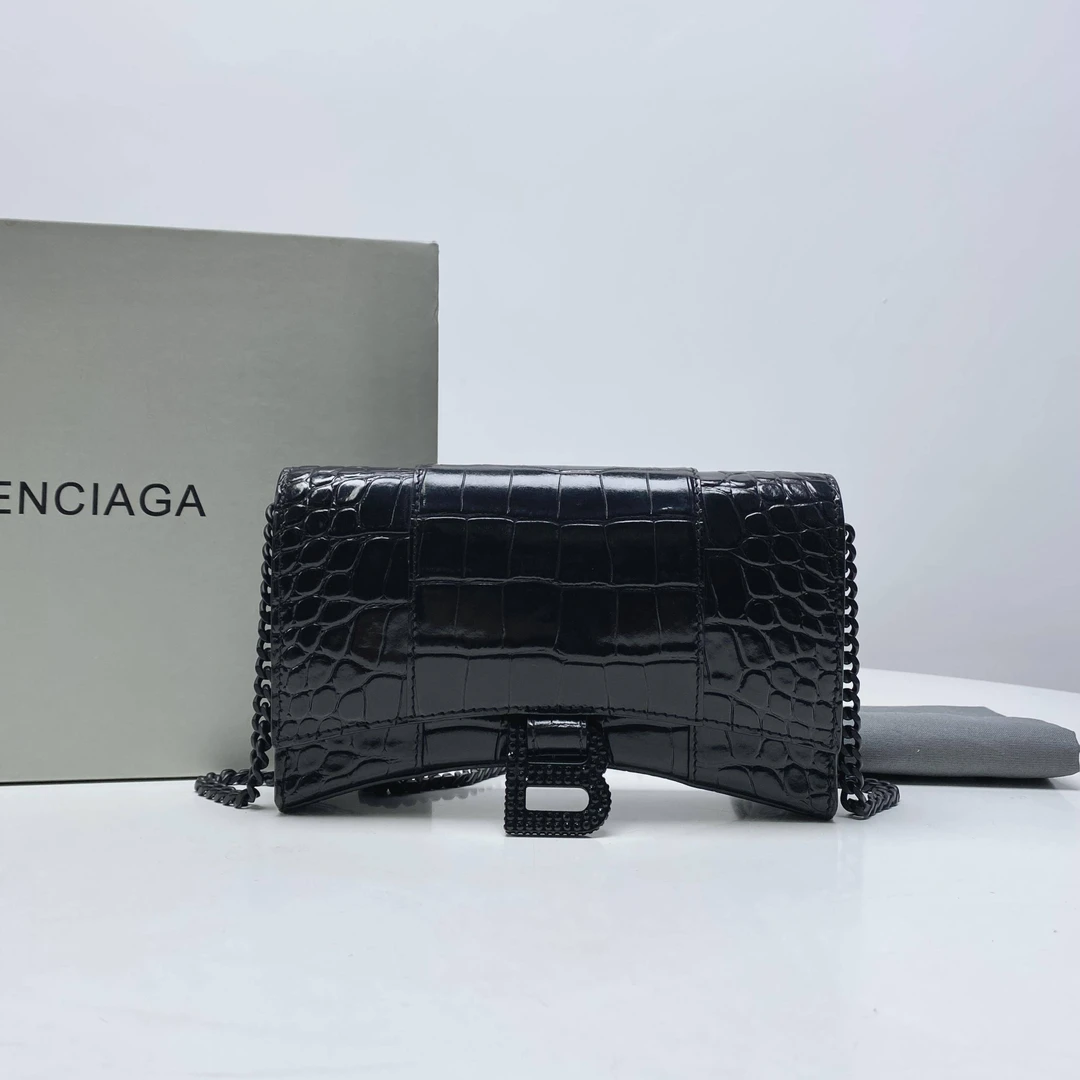 胖虎佳佳/巴黎世家/95新/公价0/箱包/斜挎包/312501200134