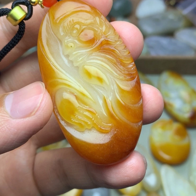 【闪购商品】颈饰未镶嵌和田玉