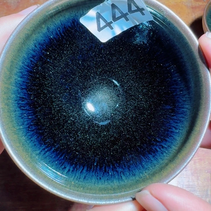 茶盏吐l玩了个通宵我真的笑