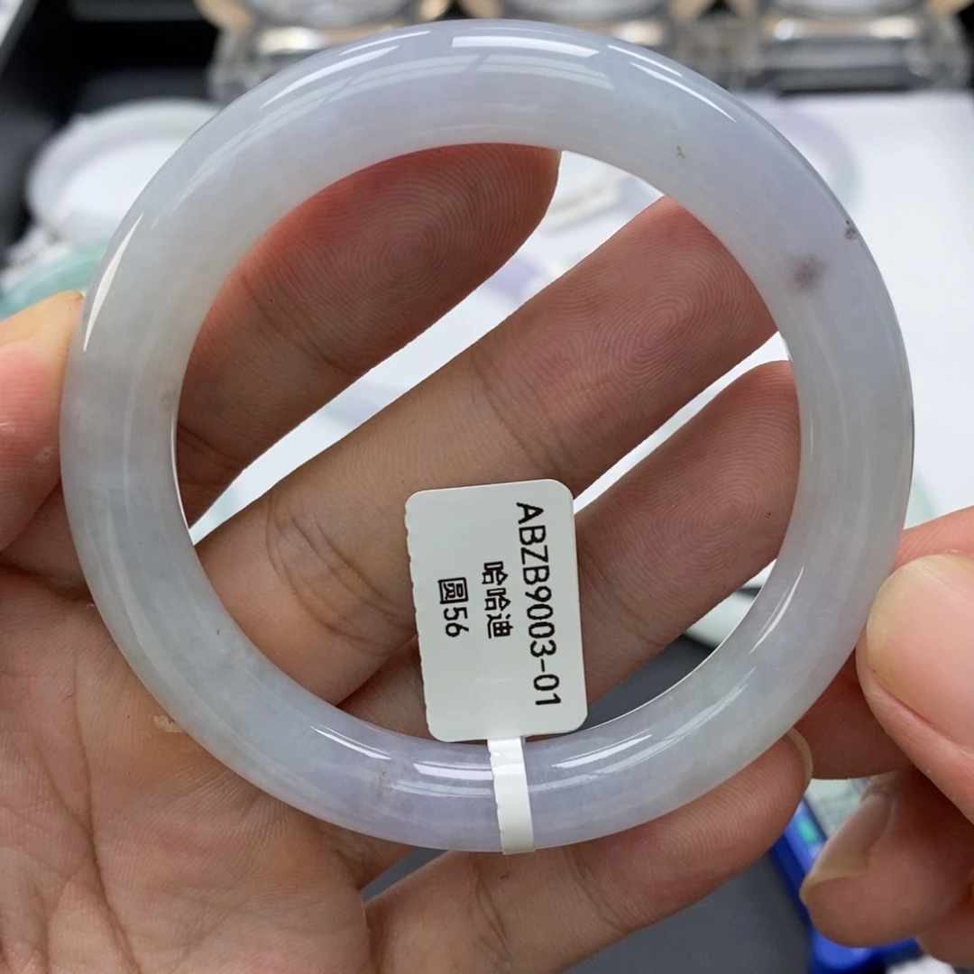 翡翠手镯未镶嵌手镯