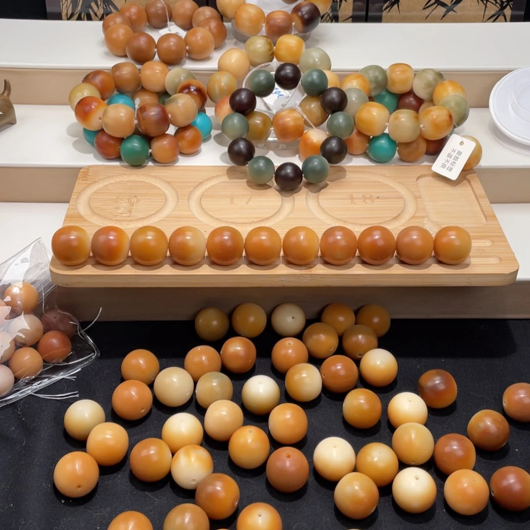 白玉菩提吊坠?***?老老老料