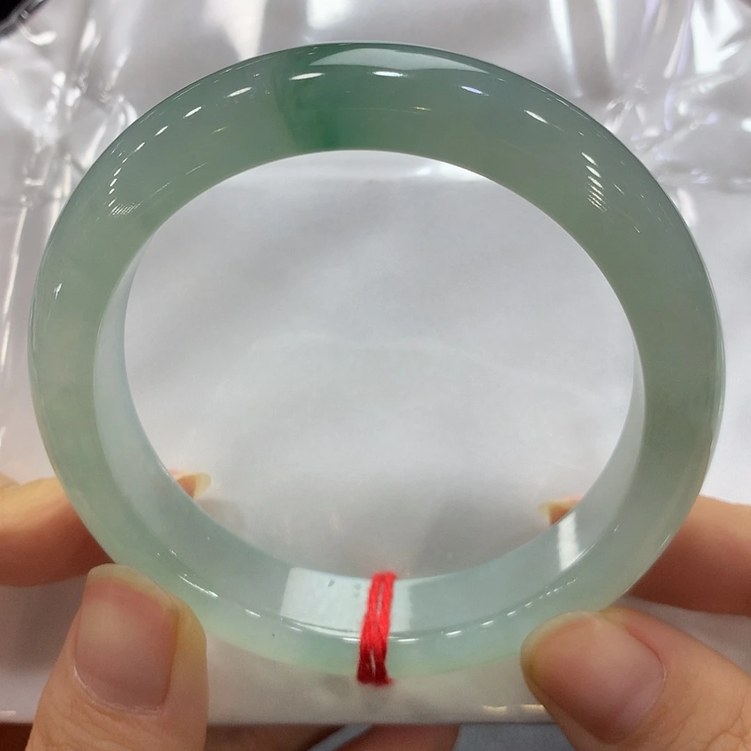 翡翠未镶嵌手镯翡翠手镯