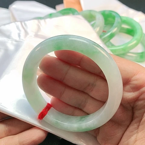 未镶嵌手镯翡翠2823