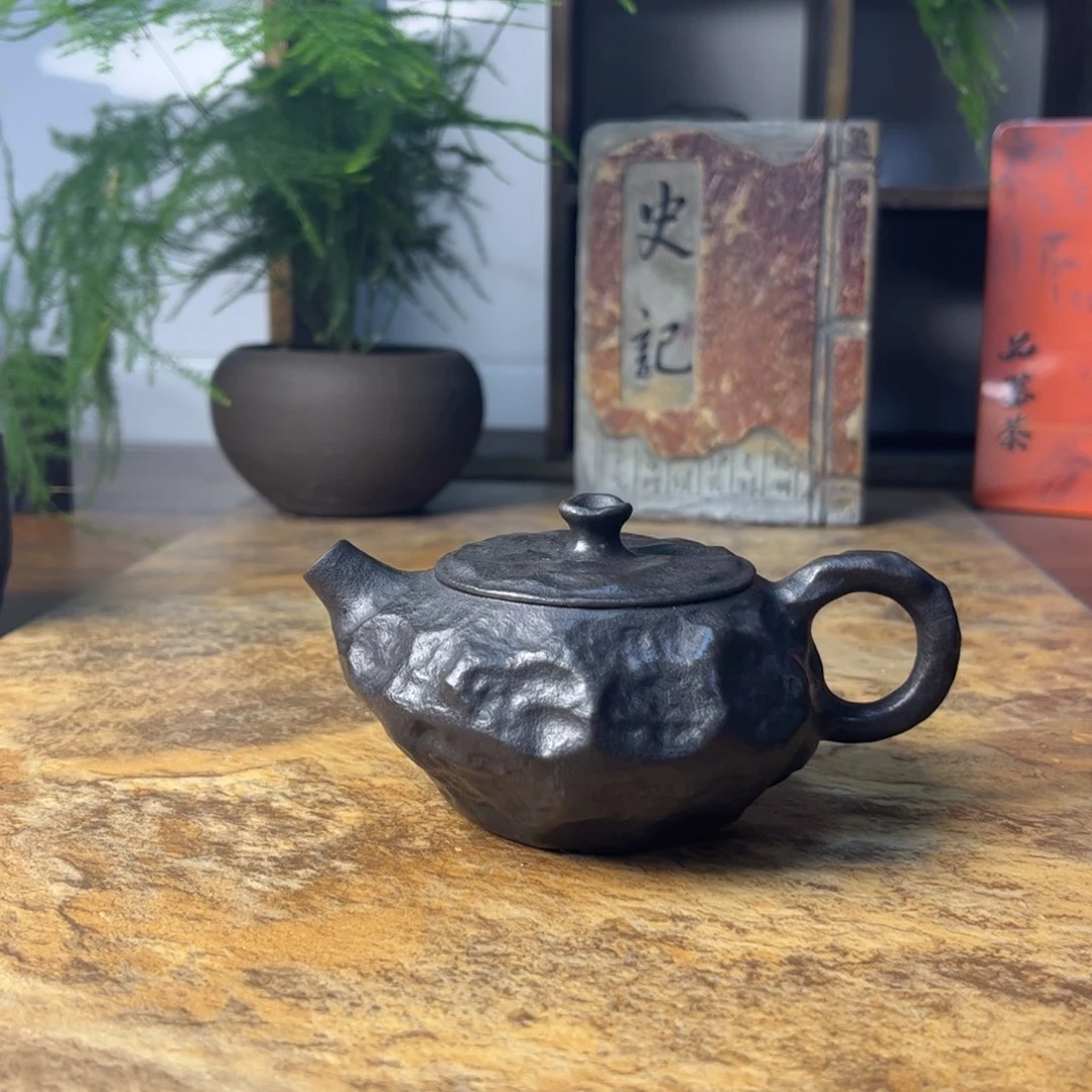 鼎**业冰碛岩精品小品冰碛壶