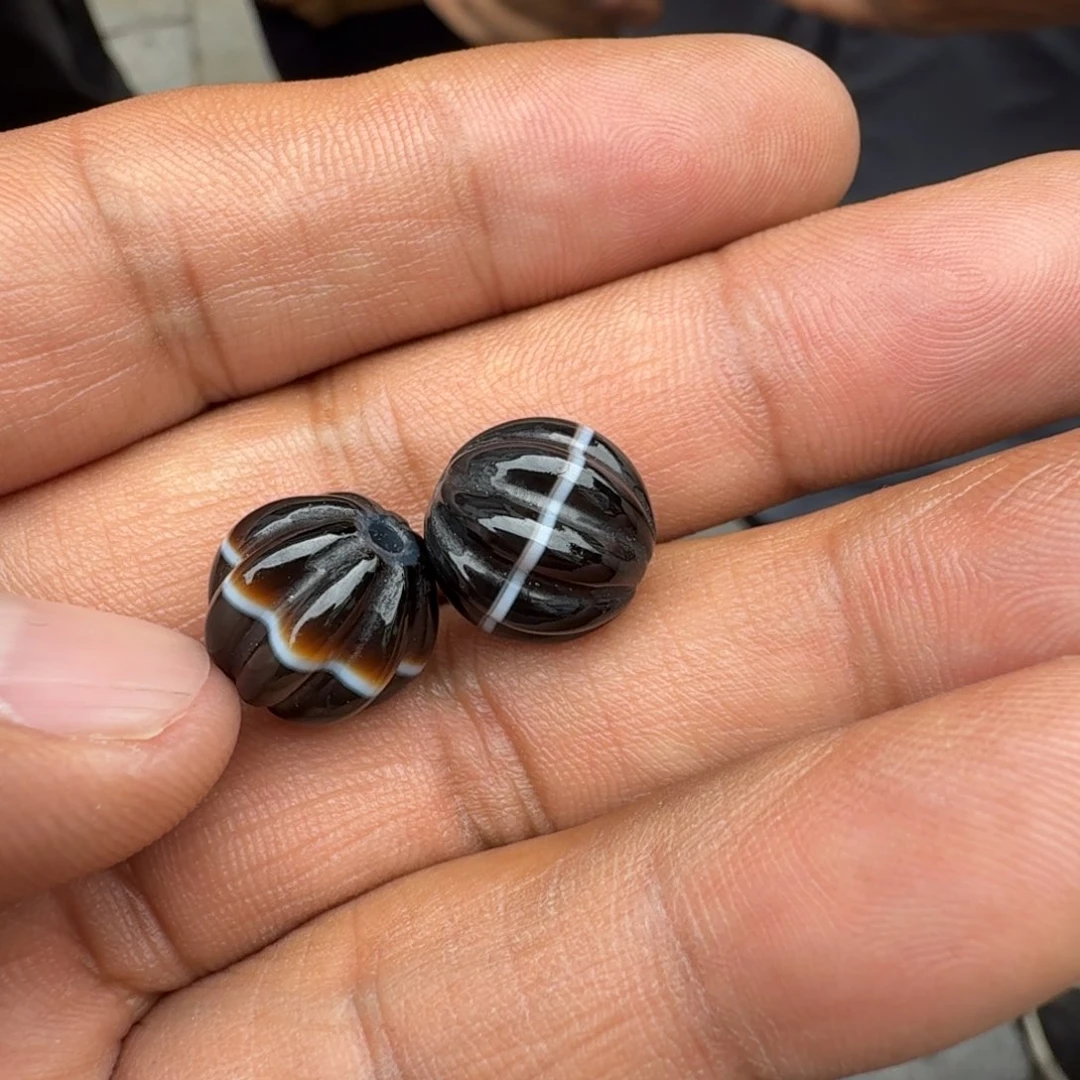 颈饰琉璃精品珠子
