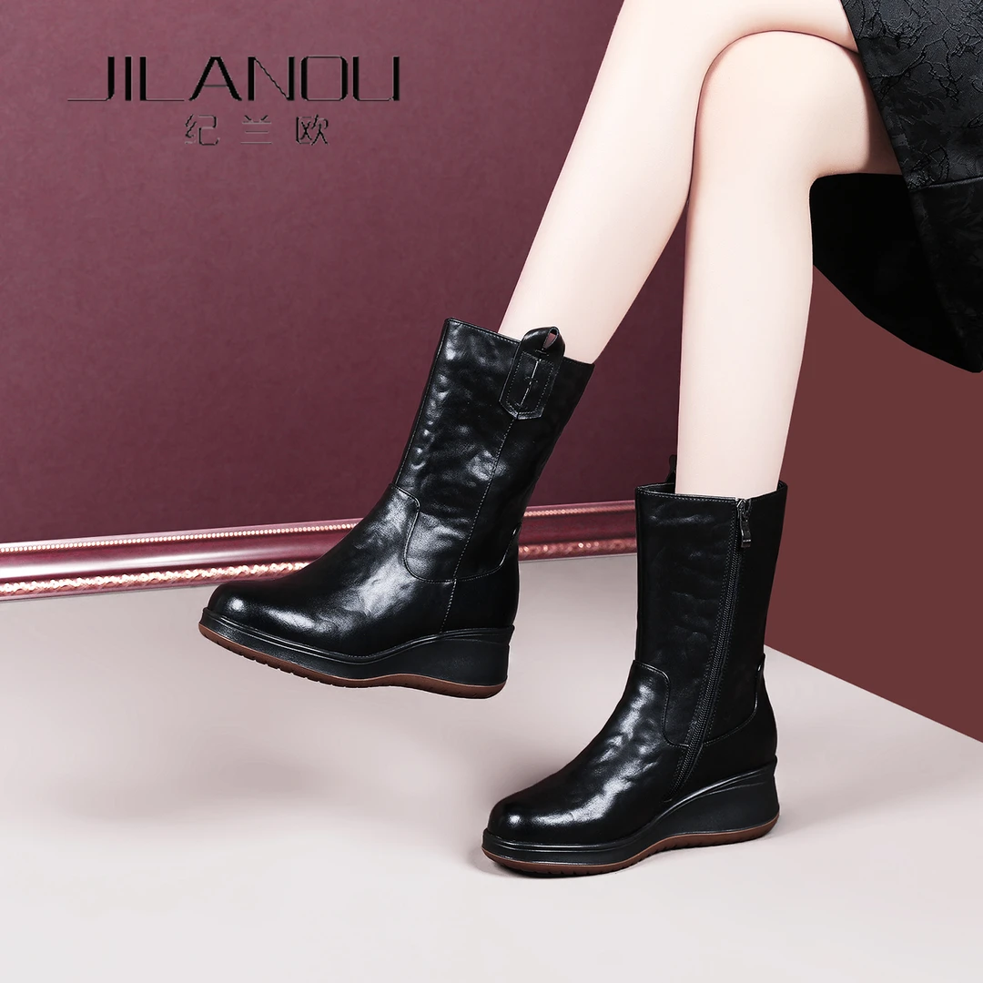 真皮厚底中筒靴女2025冬新款妈妈鞋坡跟软底短靴牛皮加绒加厚女靴