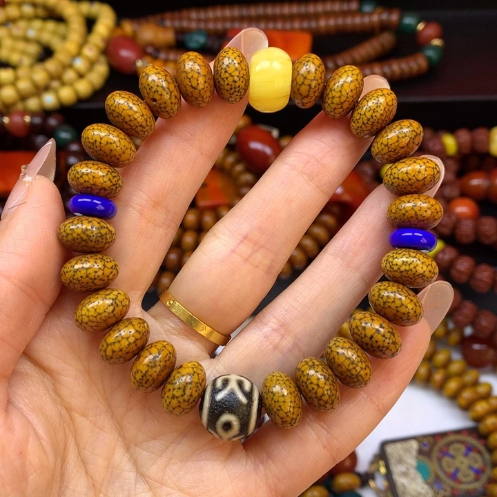 星月菩提吊坠菩提