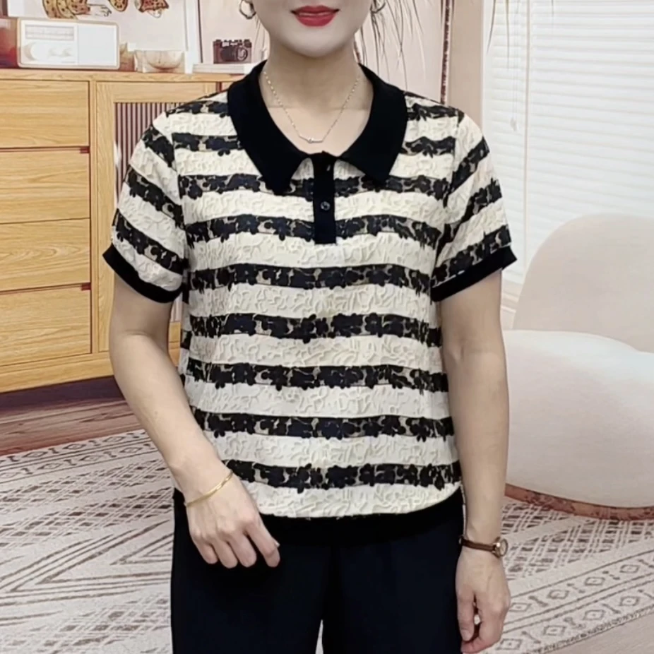 母亲节新款条纹中老年女装翻领宽松流行欧若拉独特漂亮休闲短袖