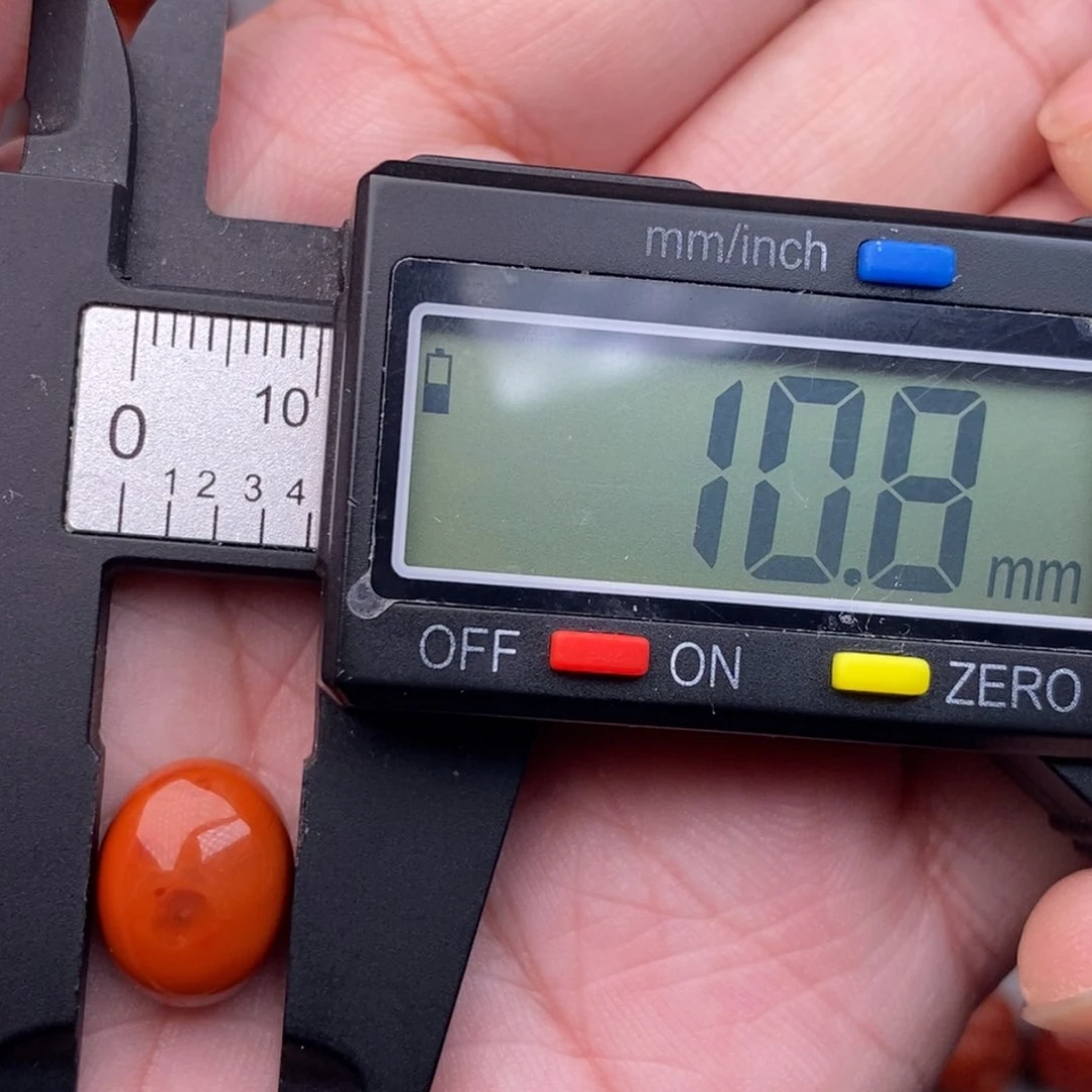 南红玛瑙配饰未镶嵌微瑕