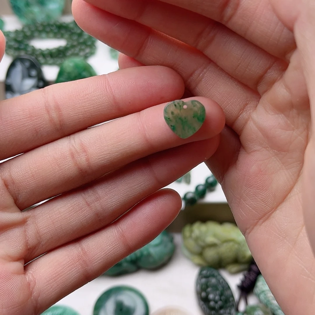 独山玉手机坠未镶嵌