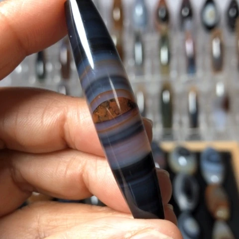 玛瑙/玉髓未镶嵌珠宝半成品