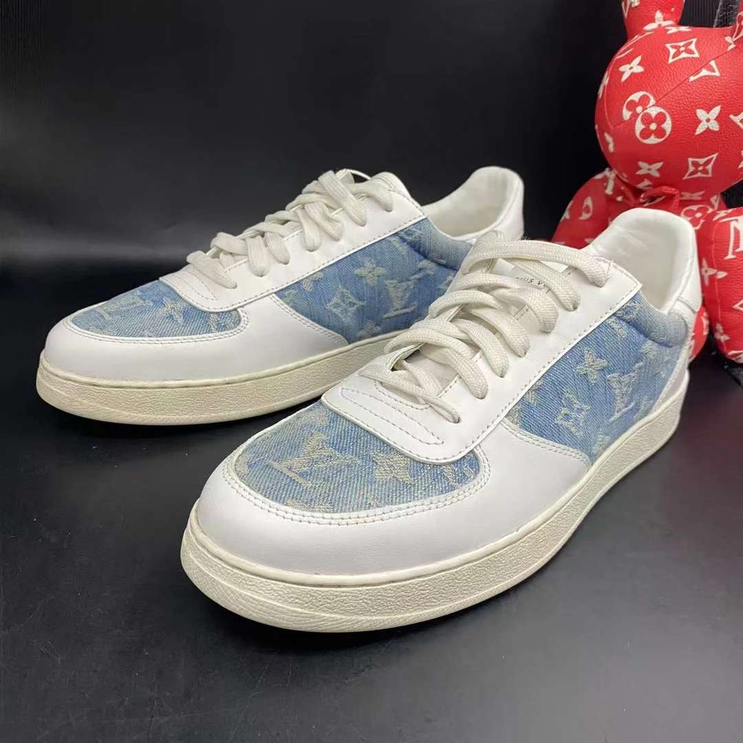 95新 LouisVuitton/路易威登 白蓝牛仔老花时尚板鞋42欧码los134