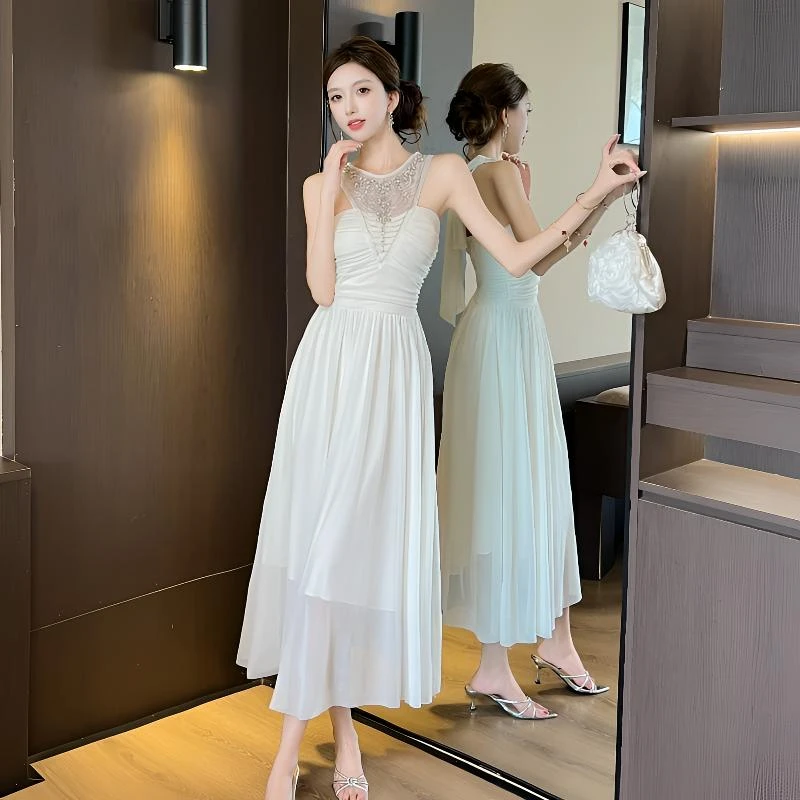 法式设计感复古小众夏季新款纯欲镶钻性感收腰长款露背A字连衣裙