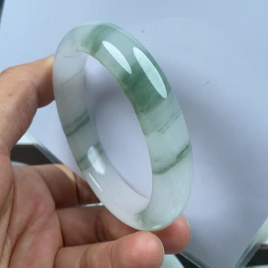 石英质玉（金丝玉）未镶嵌手镯