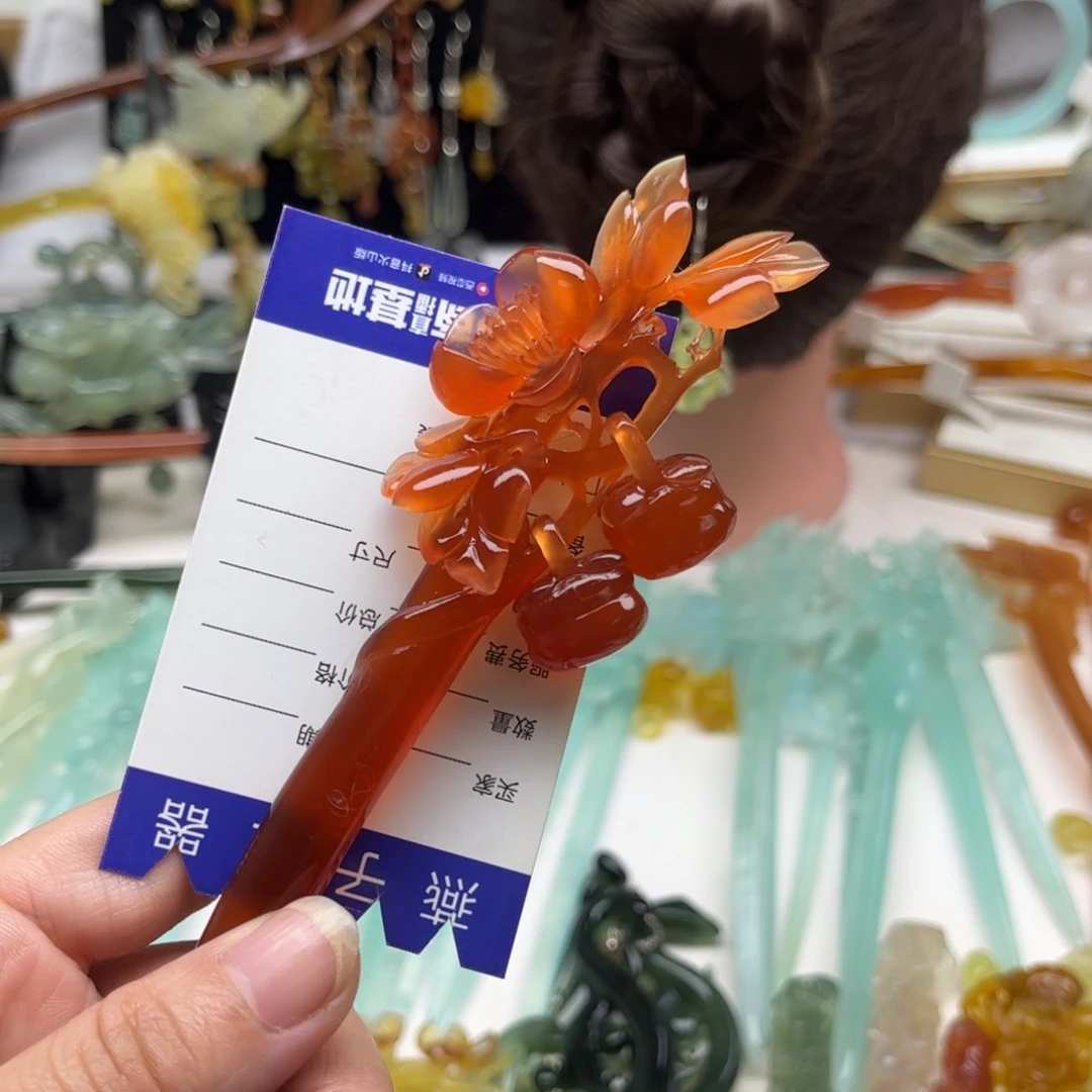 蛇纹石玉发饰合金雪**