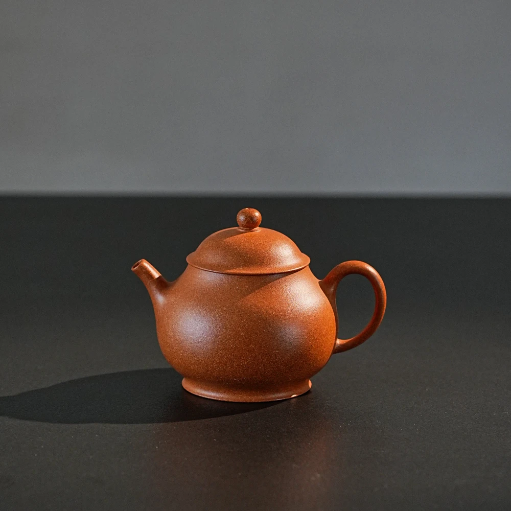 松泉茶器×尧日辰光丨《潘壶 手工老宕口黄金段 向明制 160cc》