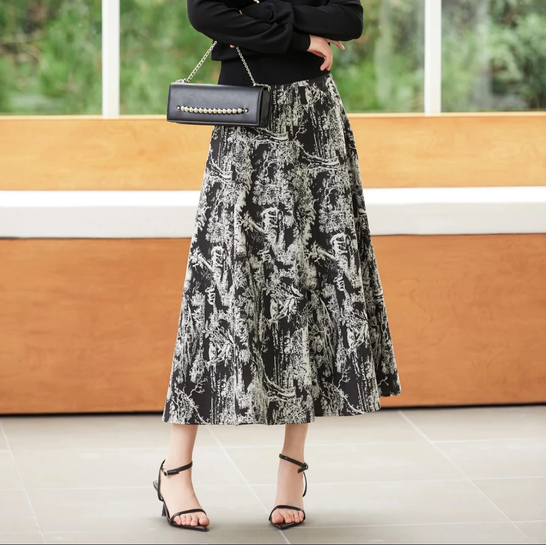 2025華家曼春季新款印花A摆长裙