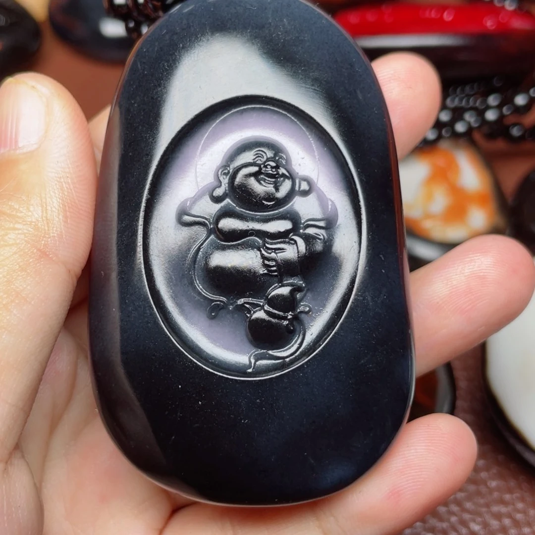 和田玉颈饰未镶嵌石*语