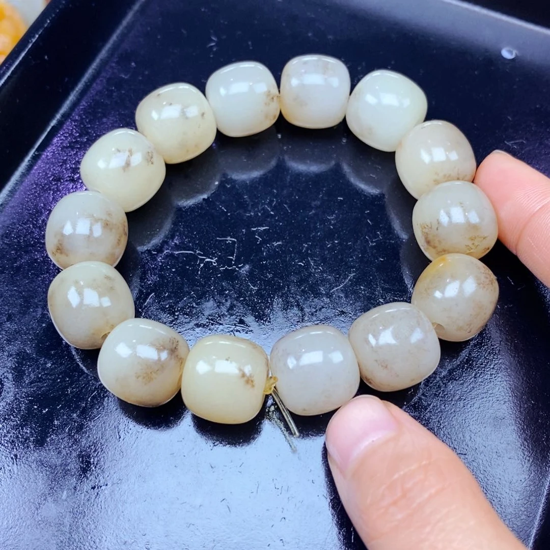 石英质玉（黄龙玉）未镶嵌吊坠(不含链)
