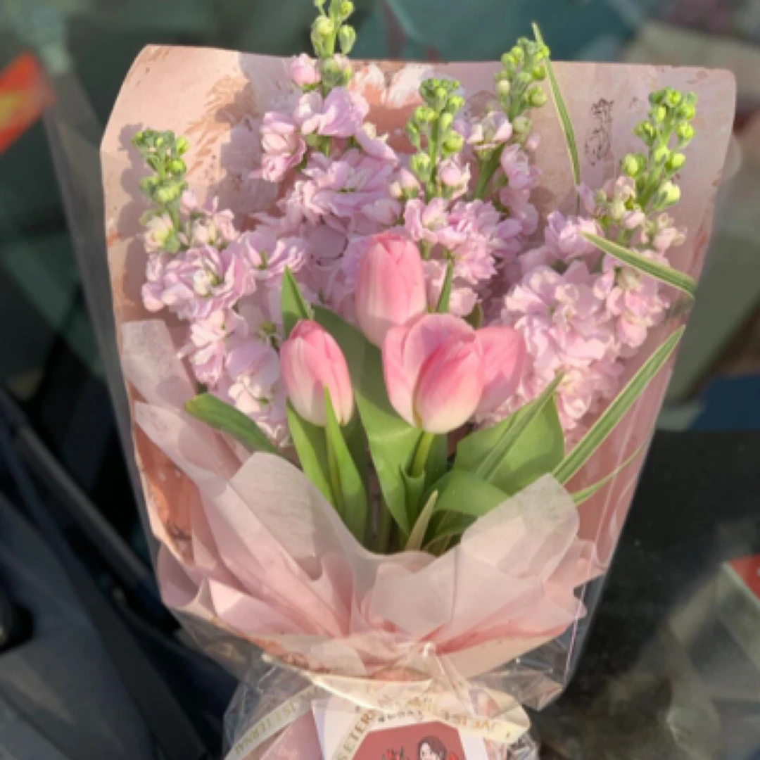 衡阳鲜花店【紫属于你的浪漫】5支粉色紫罗兰加3支郁金香花束送女友闺蜜纪念日生日鲜花订购同城配送小时达