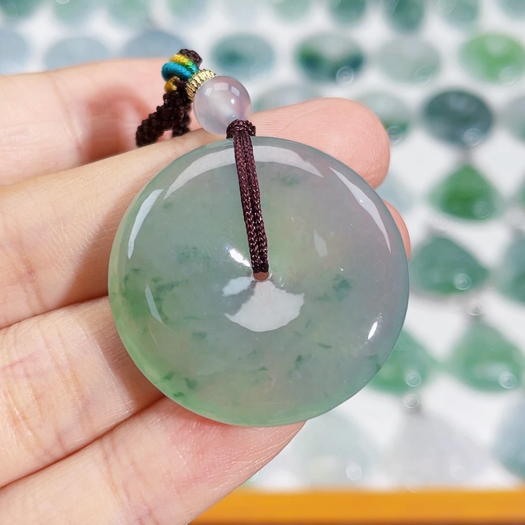 颈饰未镶嵌翡翠吊坠