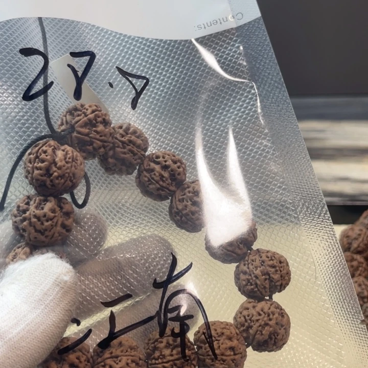 金刚菩提吊坠?****中金刚菩提
