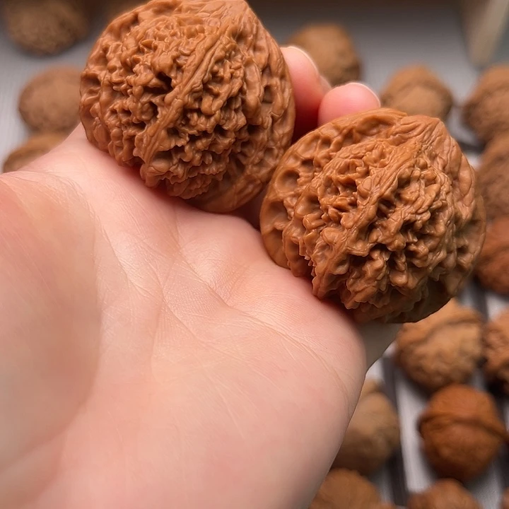 文玩核桃把件满天星42精配