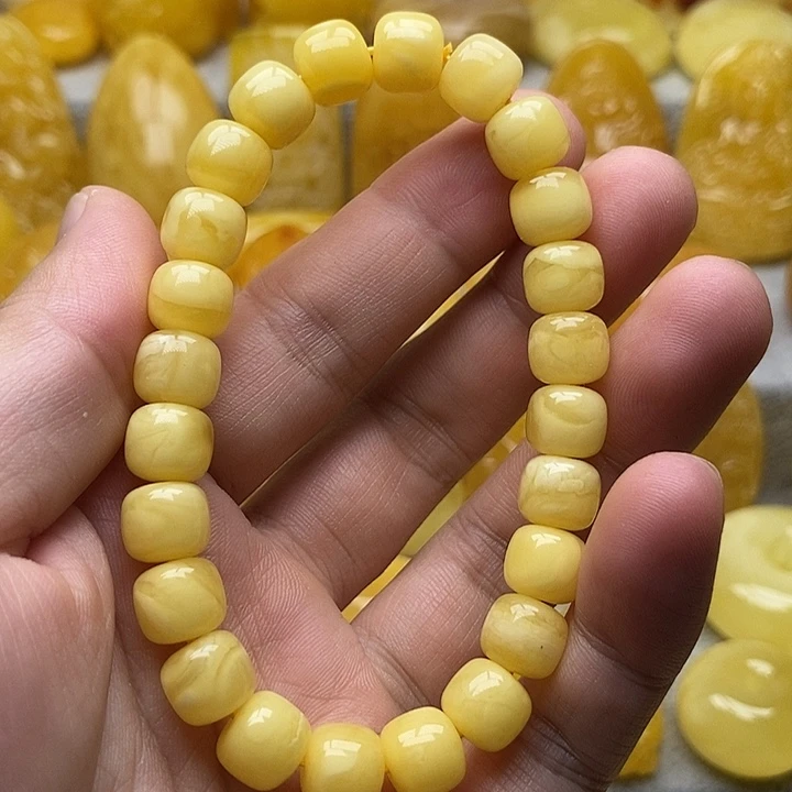 琥珀颈饰未镶嵌琥珀蜜蜡吊坠