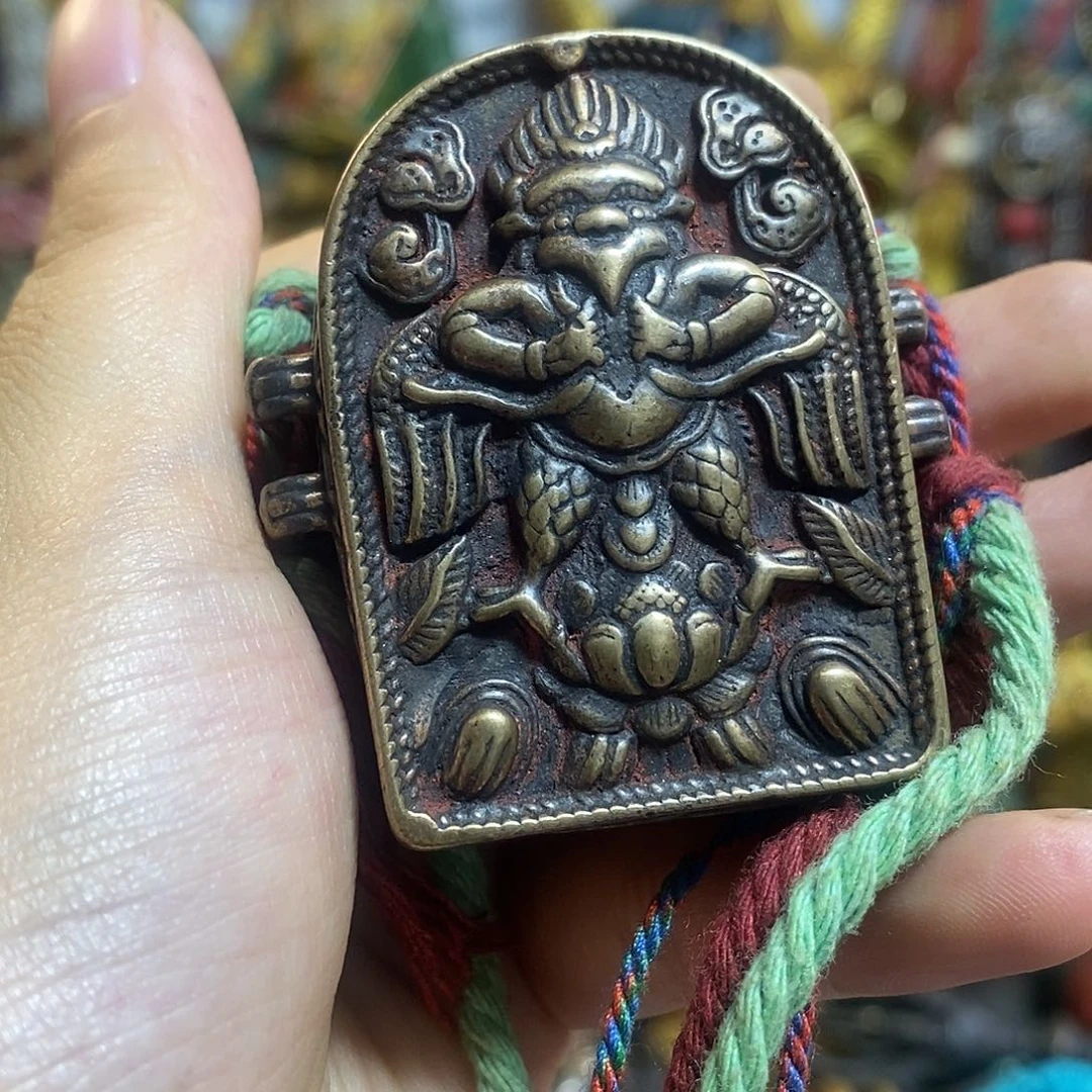 铁李*阳天铁的力量是无穷的力量