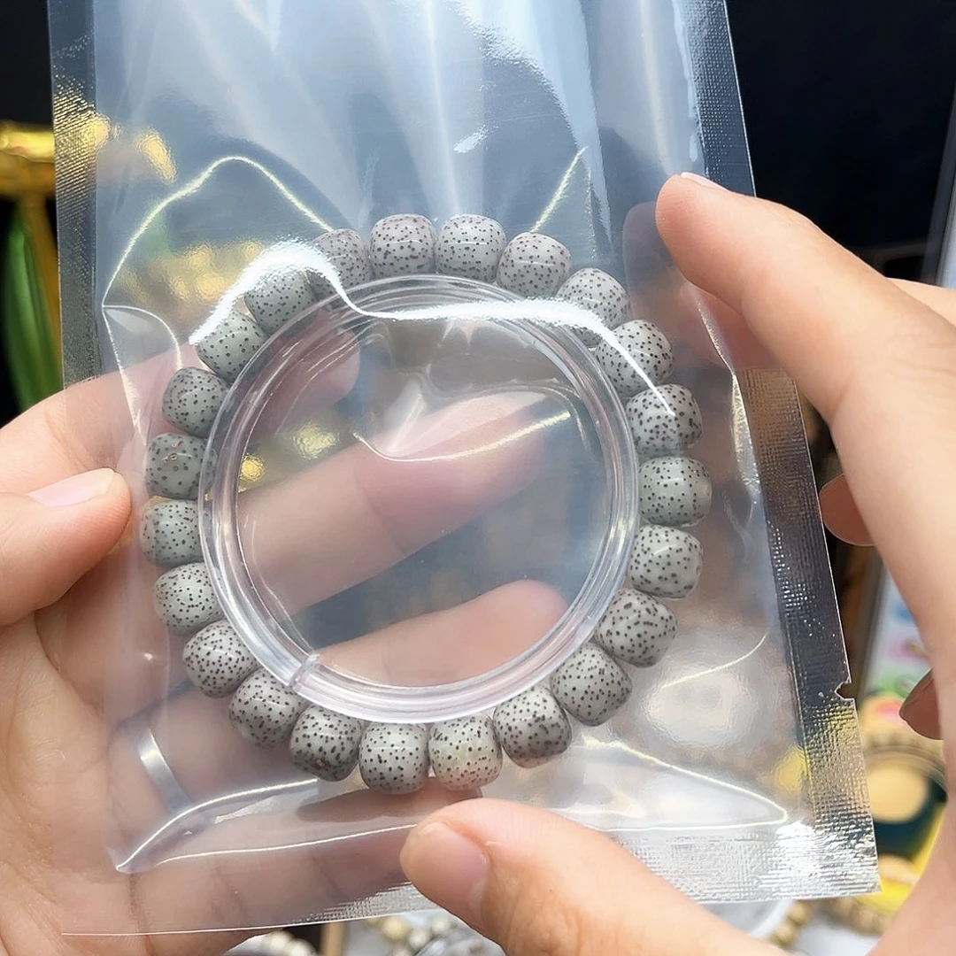 手串星月菩提侧留白