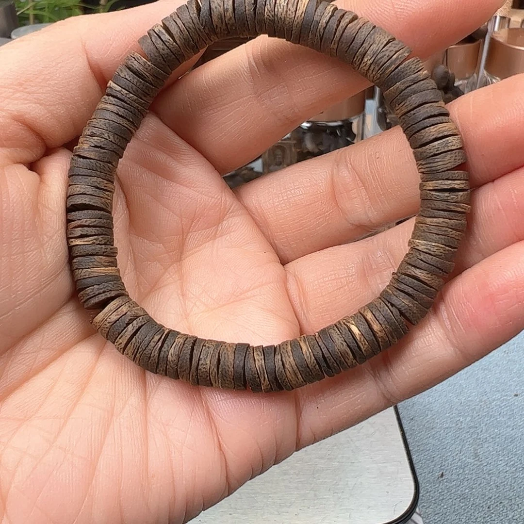 沉香木手把件奇楠白棋片片珠手串8克