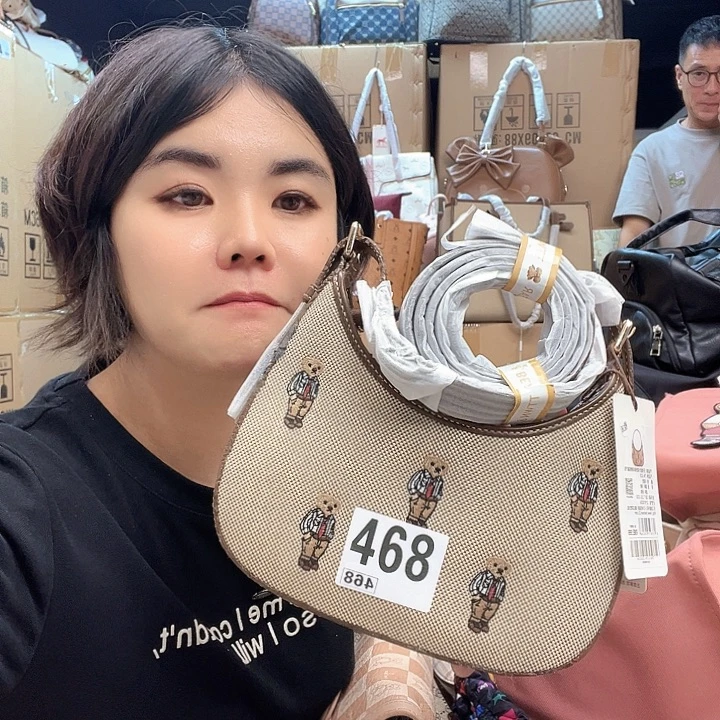PVC包包包包包包包包吧
