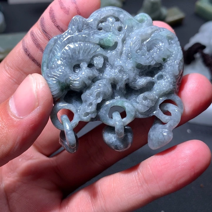 翡翠未镶嵌颈饰保真天然a货翡翠