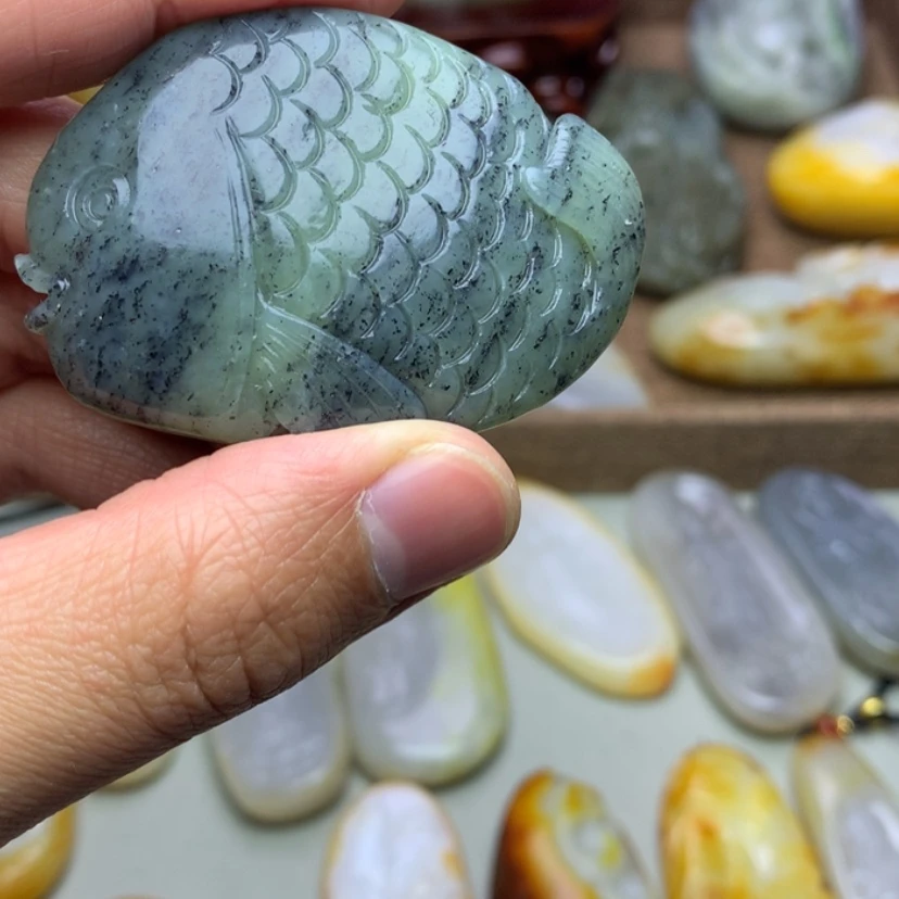【闪购商品】颈饰未镶嵌和田玉