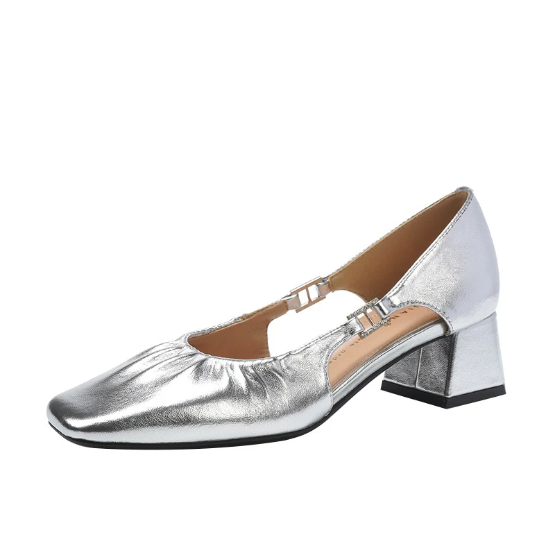 粗跟方头浅口玛丽珍女鞋2025夏轻奢优雅气质褶皱白色一脚蹬女单鞋