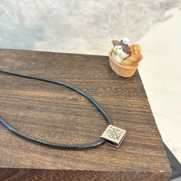 铜合金皮质项链 方形十字项链XL2838