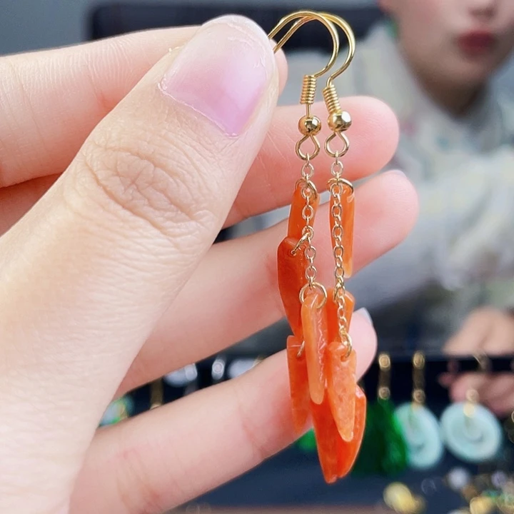 翡翠耳饰未镶嵌饰品