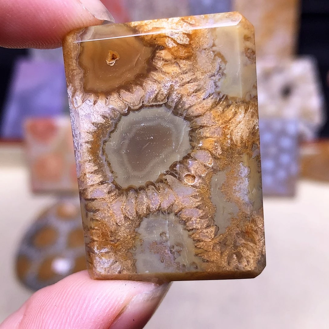 硅化玉珠宝奇石合金用****2