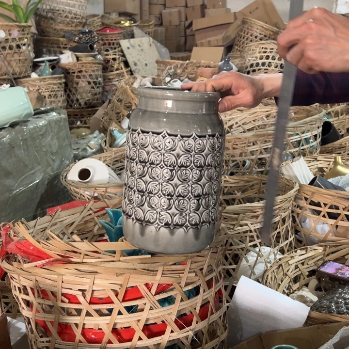 瓶高度29厘米口径13厘米微瑕捡漏