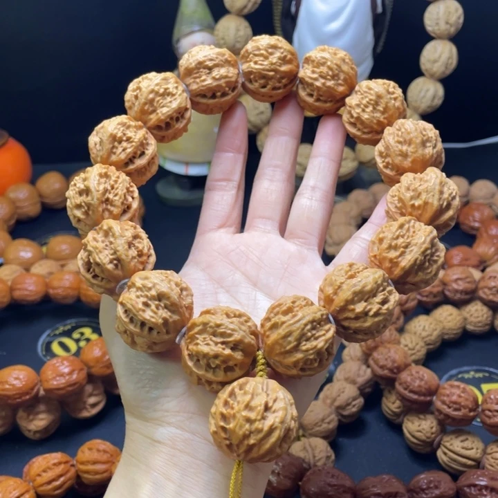 无***虑手串文玩核桃八爪龙鳞