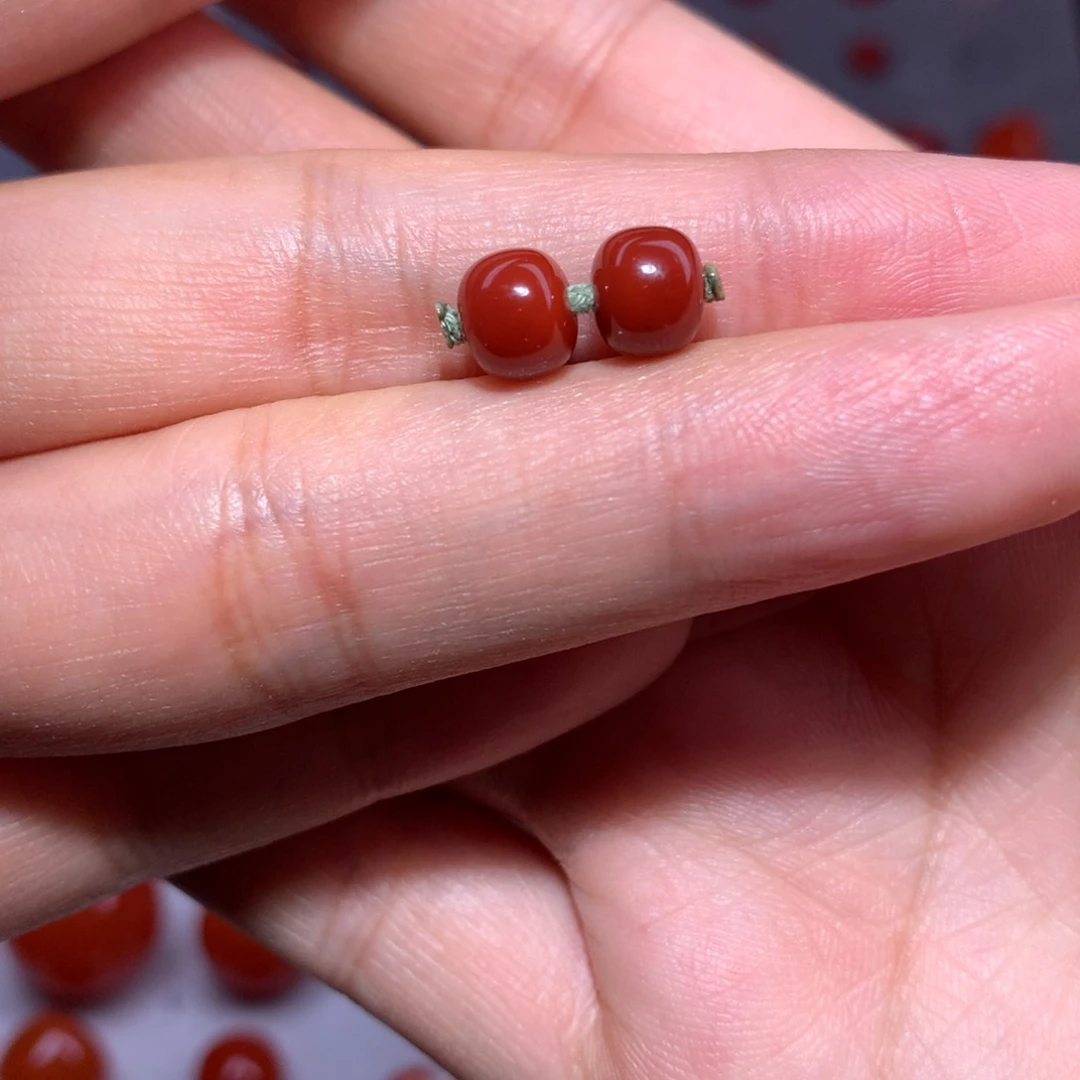 南红玛瑙肉玫红对珠未镶嵌6.9×5.9