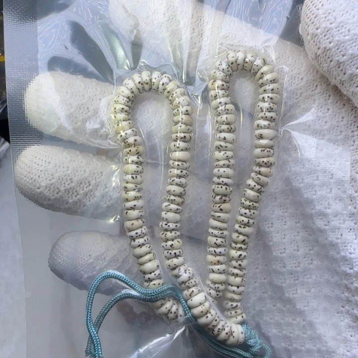 手串星月菩提河豚泥鳅背