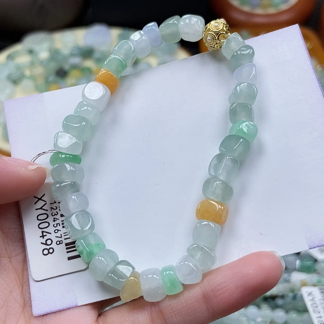 未镶嵌挂件翡翠C****姐闪